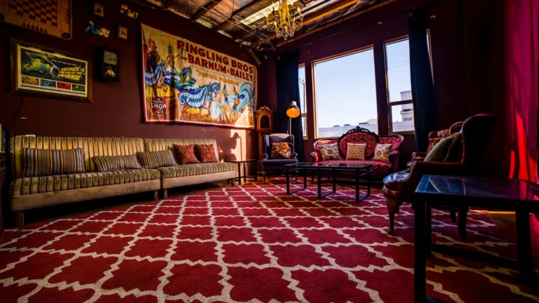 Discover the Charm and Luxury of Town House Mayfair